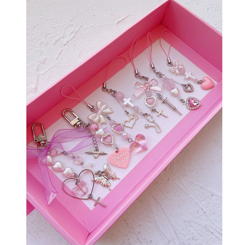 Creative Design Beaded Pendant Cute Pink Sweet Love Injection Sweet Cool Hanging Chain Goo Card Chain  Phone Case Chain